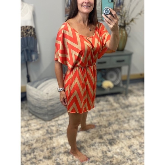 Chevron Zig Zag Print Batwing Dress Tan & Coral 96 - Picture 2 of 10